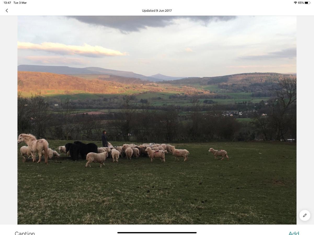 Ty Fferm Hen, Ancient Farmhouse, Coity Bach Talybont-on-Usk Exterior foto